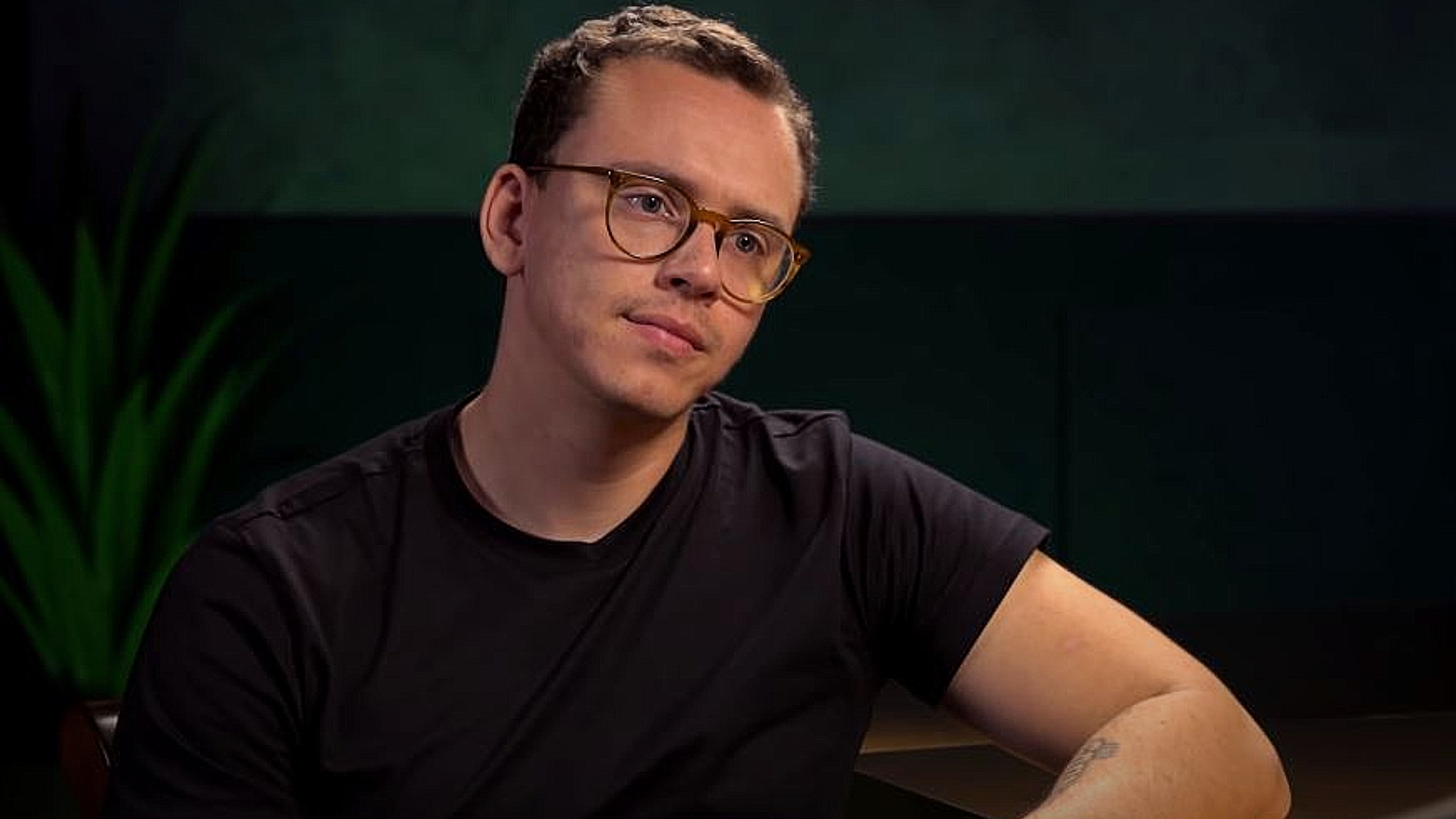 Logic explains why he loves watching Twitch chess streamer