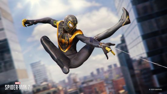 Spider-Man 2 suits: Miles shoots out a web wearing a black and gold suit