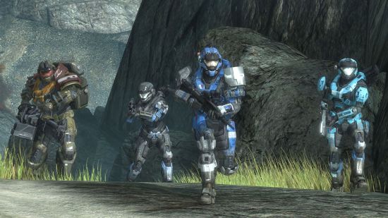Best Xbox games: Halo Spartans running in various colored armor